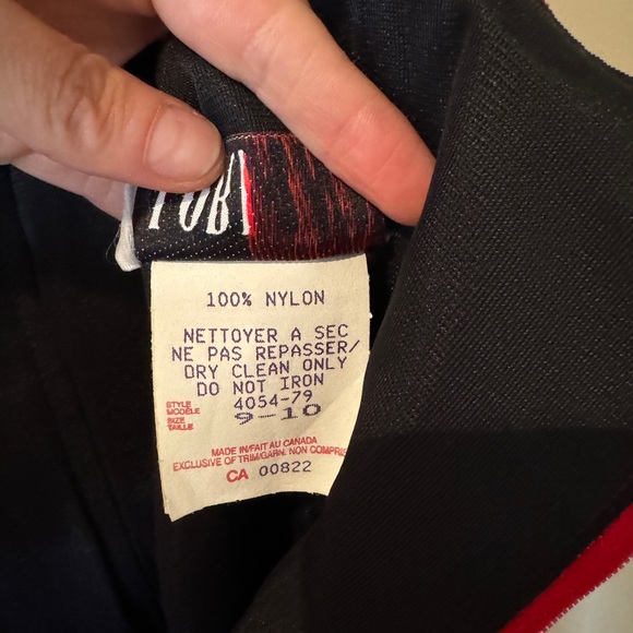 VINTAGE red sequin cocktail dress stunning! Size small - Picture 5 of 5